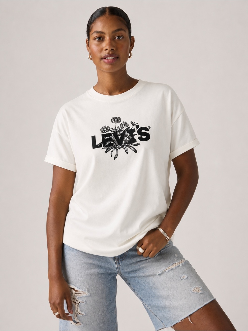 Levi's White Short-Sleeve Tee with Black Floral Logo